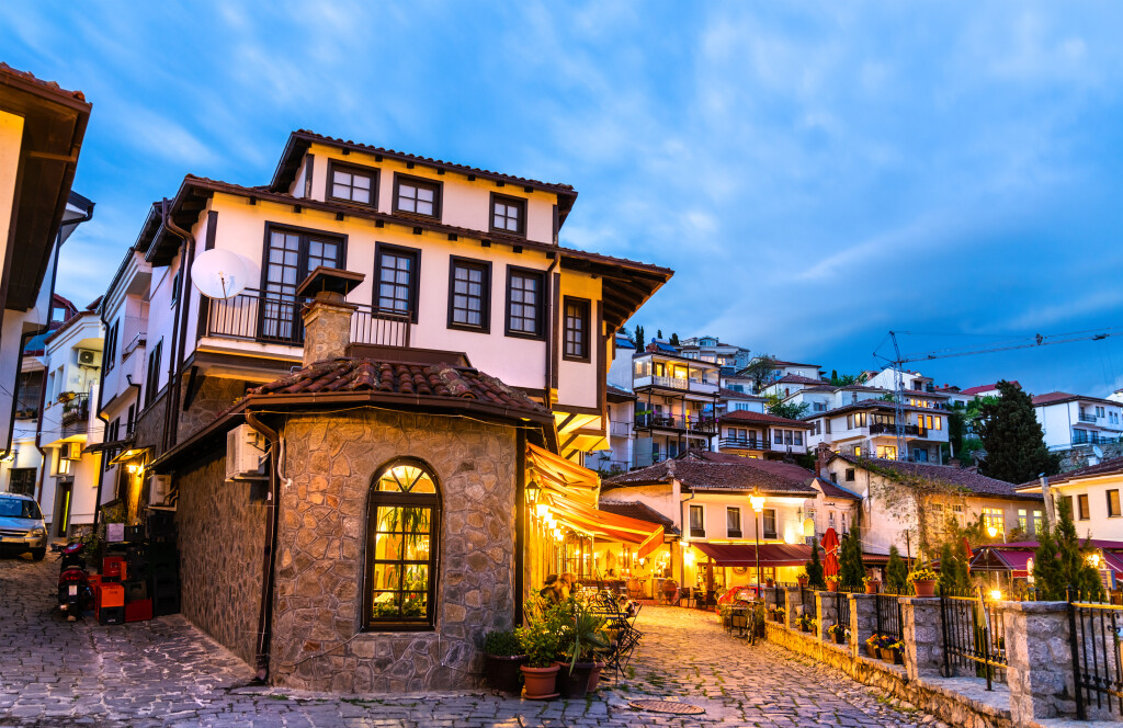 Tradicionalne kuće u pitoresknom Ohridu