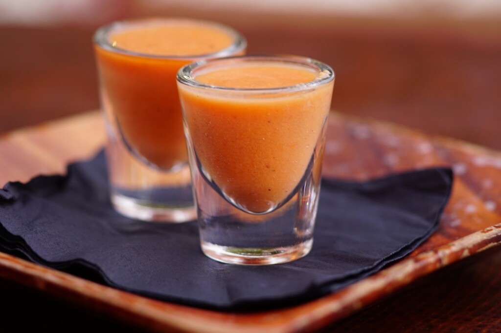Gazpacho juhu možete trznuti iz čašice za rakiju