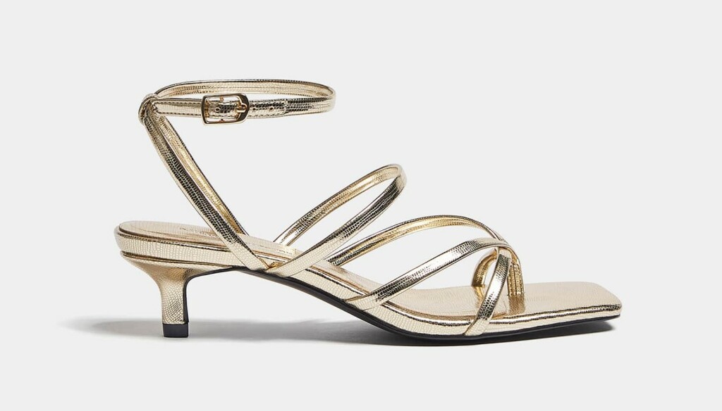 Sandale s umjerenom potpeticom - 15