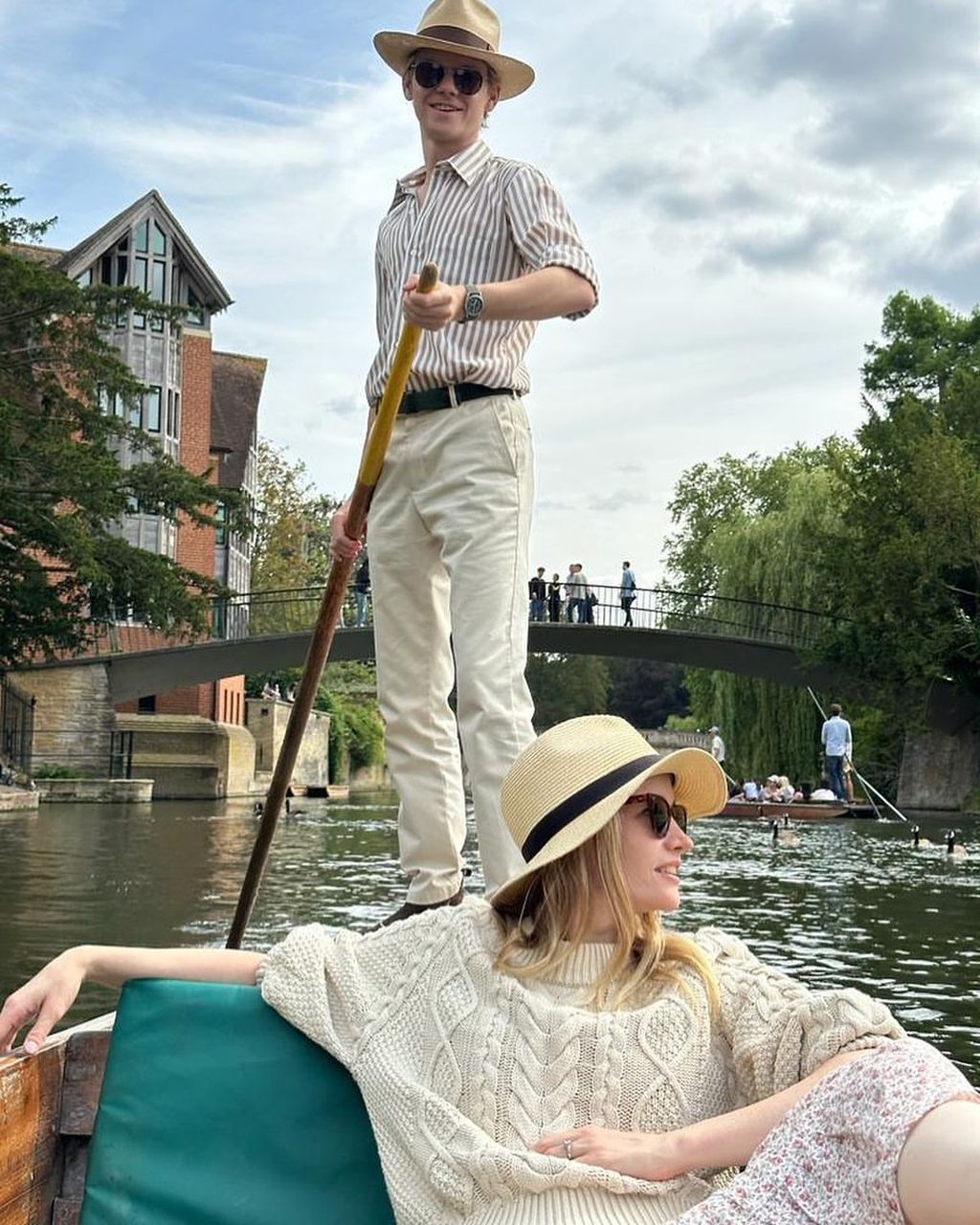 Talulah Riley i Thomas Brodie-Sangster - 4