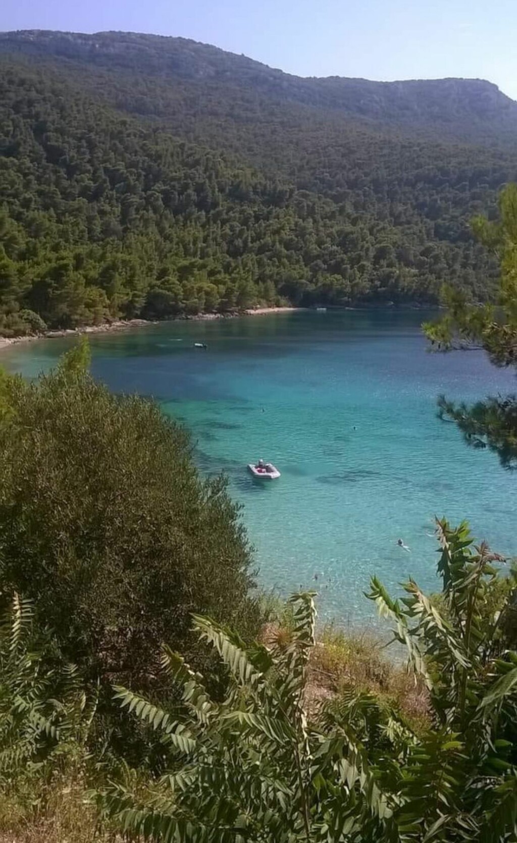Plaža u mjestu Žuljana na Pelješcu