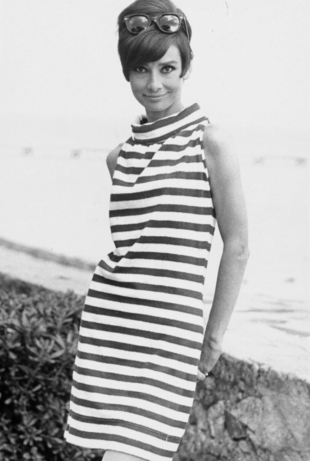 Audrey Hepburn u prugastoj haljini