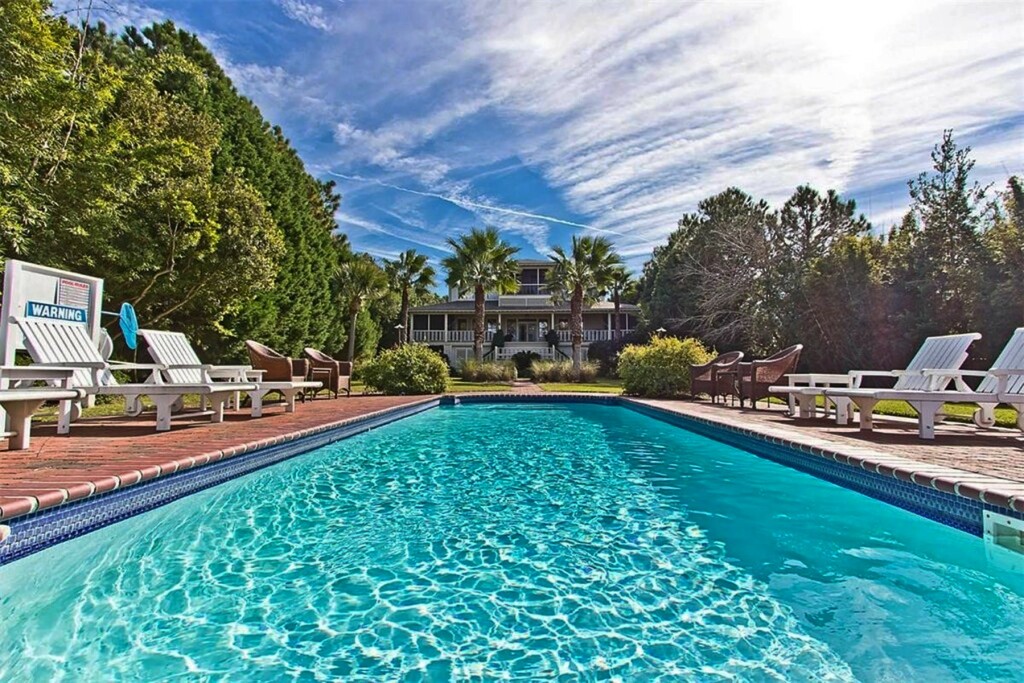 Bazen Sandre Bullock na imanju u Georgiji