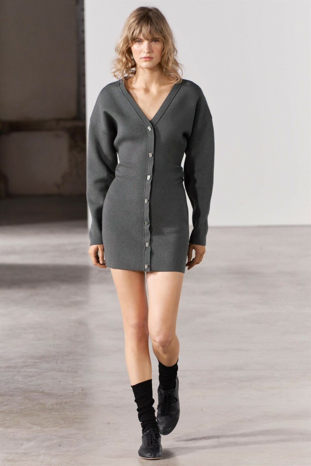 Pletene haljina (Zara), snižena s 35,95 na 15,99 eura