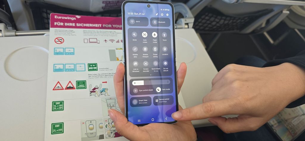 Samsung Galaxy Z Flip 6 - recenzija - 9