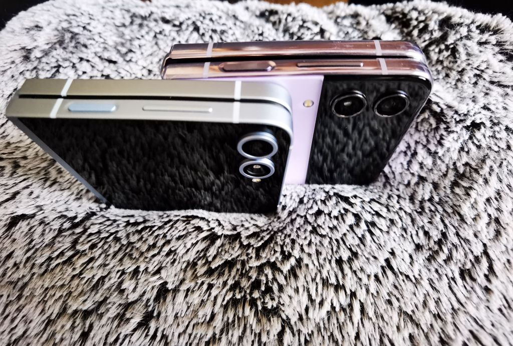 Samsung Galaxy Z Flip 6 - recenzija - 9