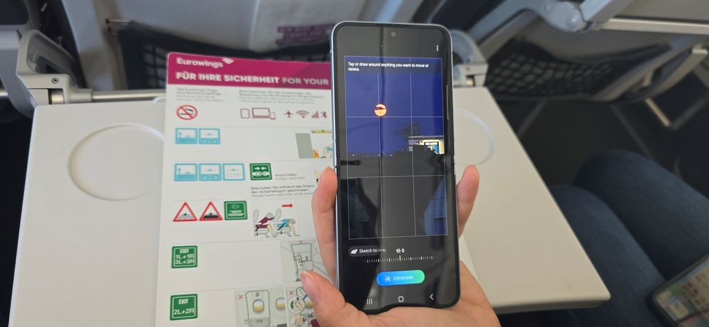 Samsung Galaxy Z Flip 6 - recenzija - 9