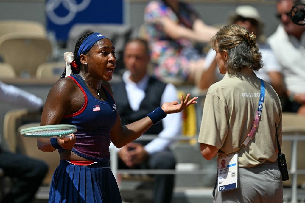 Coco Gauff se raspravlja sa supervizoricom