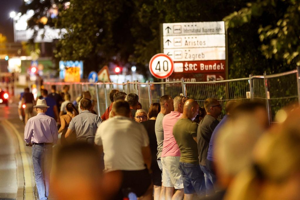 Generalna proba za Thompsonov koncert - 7