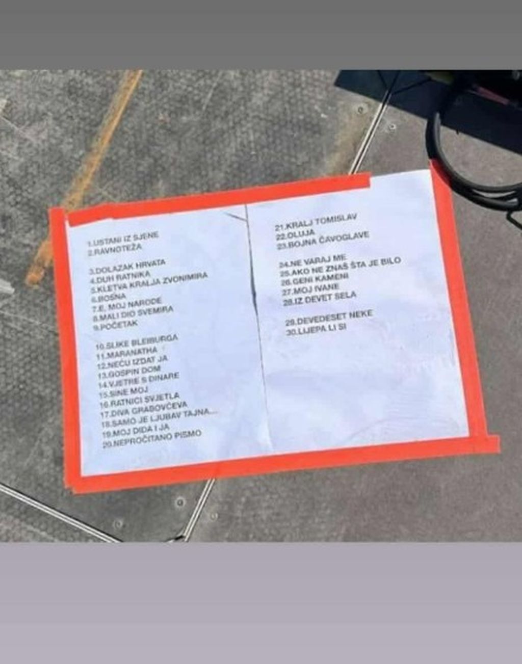 Popis pjesama za Thompsonov koncert