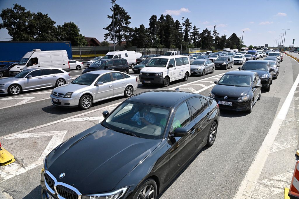 Gužve na Lučkom - 3