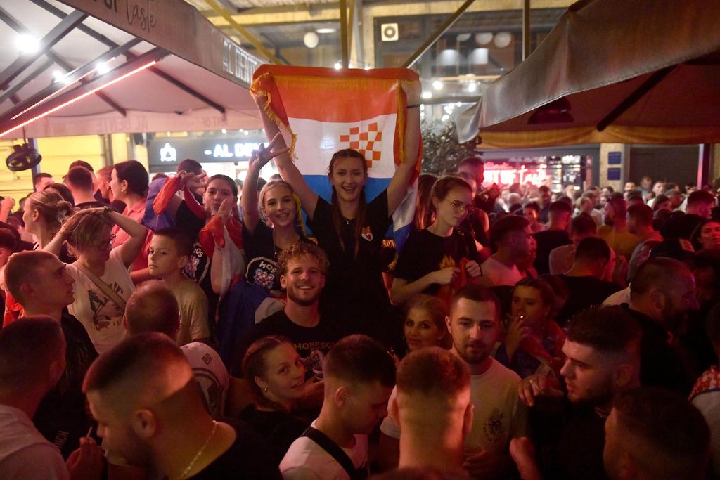 Atmosfera u Zagrebu uoči Thompsonovog koncerta