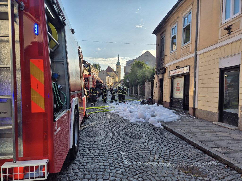 Eksplozija i požar u Samoboru