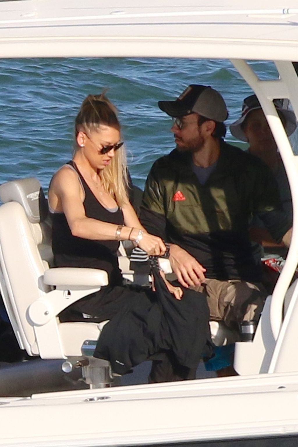 Ana Kurnjikova i Enrique Iglesias - 2