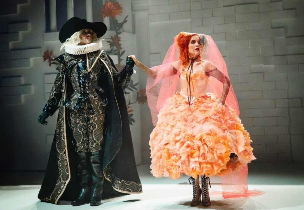 Predstava Cyrano dobitnik je nagrade za najbolju kostimografiju