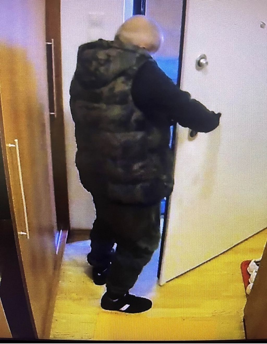 Policija traži muškarca - 1