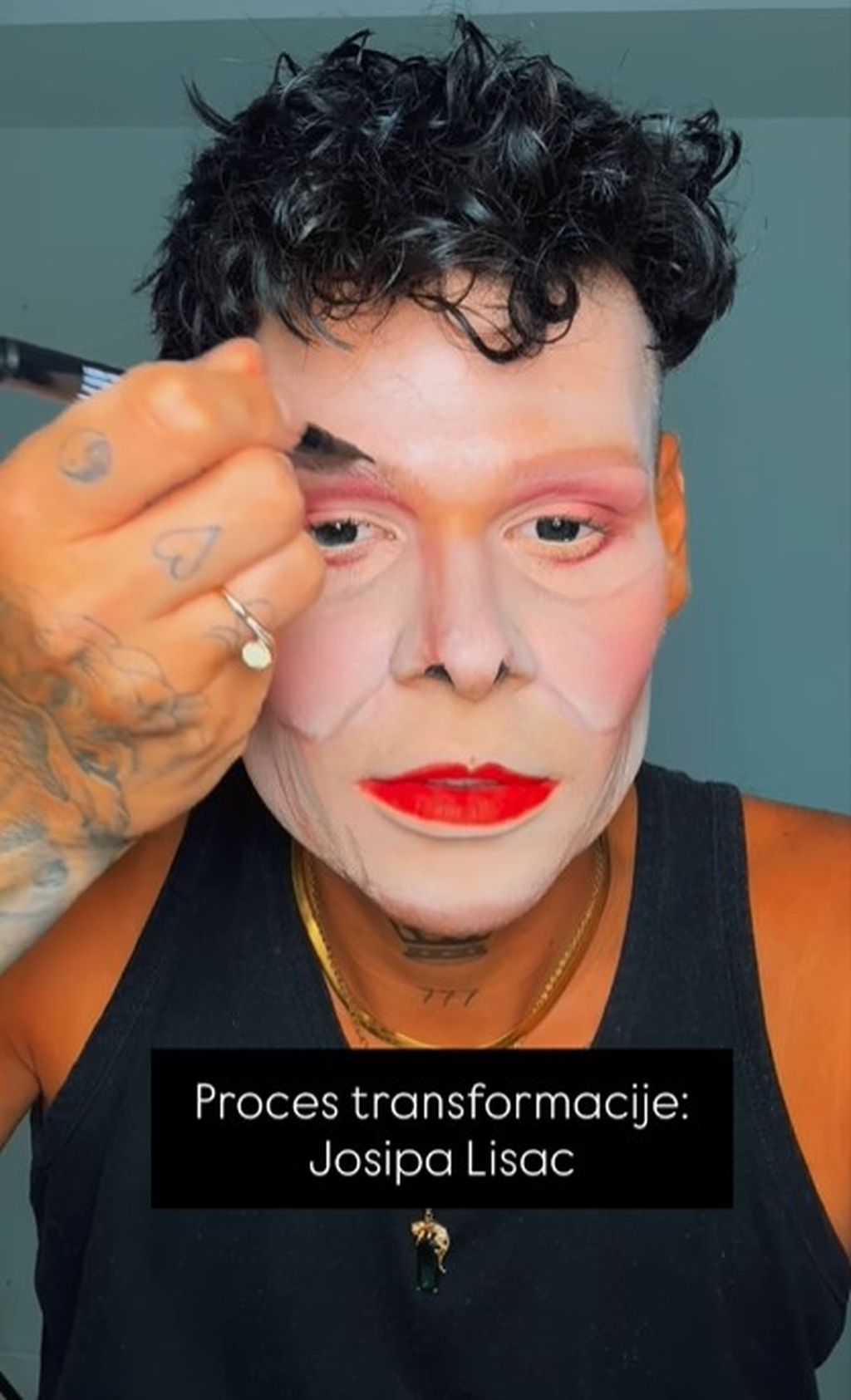 Stefan Subotić - transformacija u Josipu Lisac