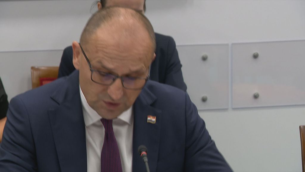Jednoglasno za vojni rok