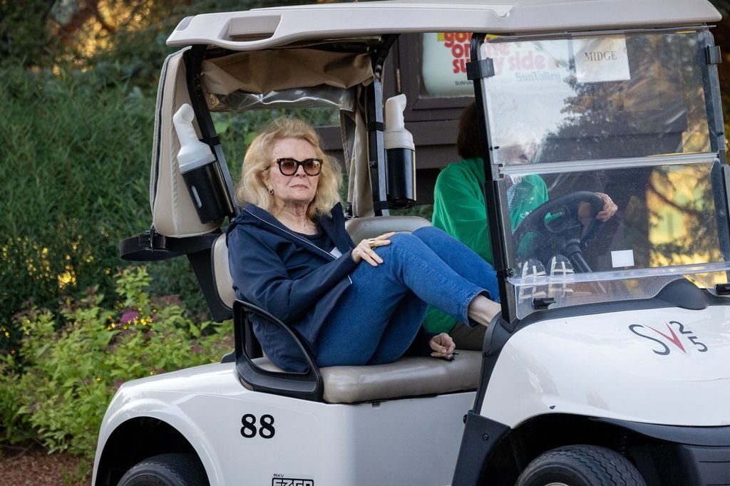 Candice Bergen - 1