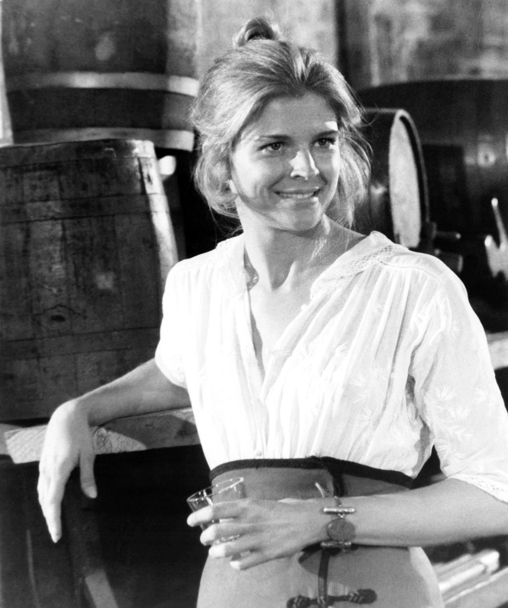 Candice Bergen - 10