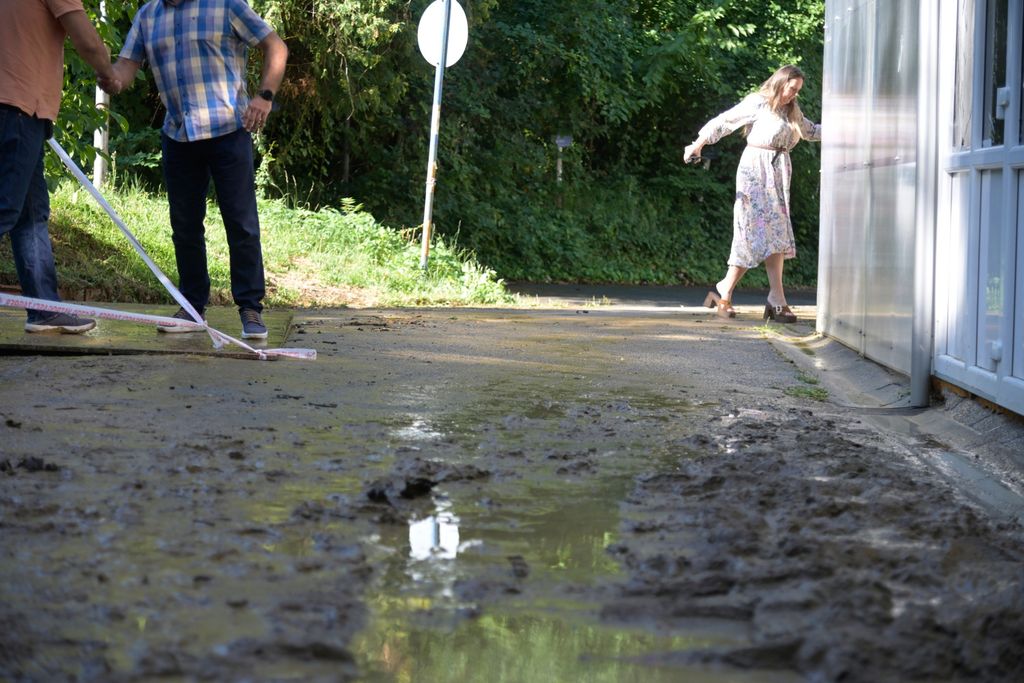 Poplava u dvorištu bolnice u Rockfellerovoj ulici