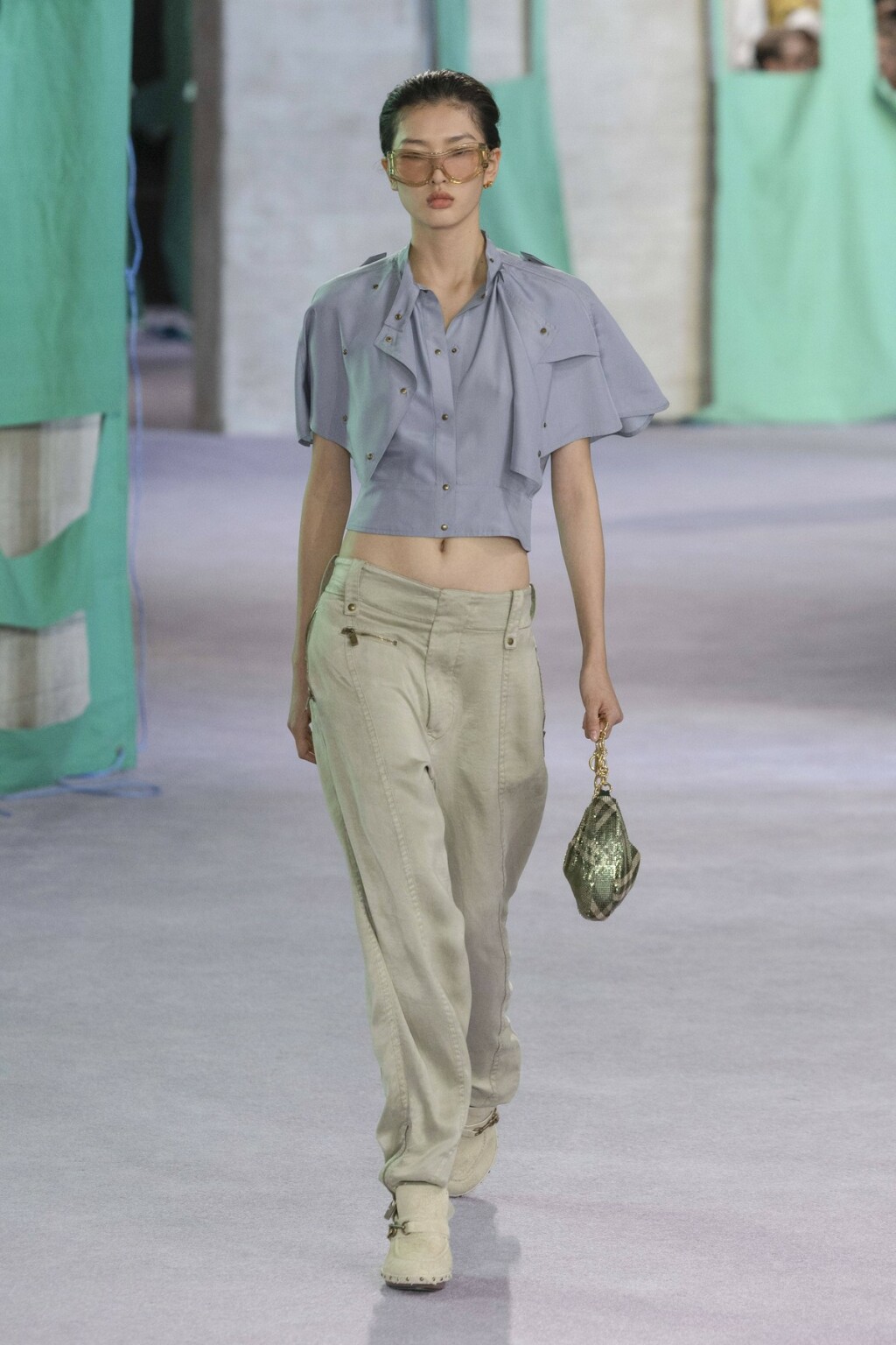 Burberry, proljeće/ljeto 2025.