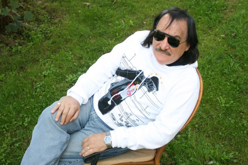 Mišo Kovač - 8