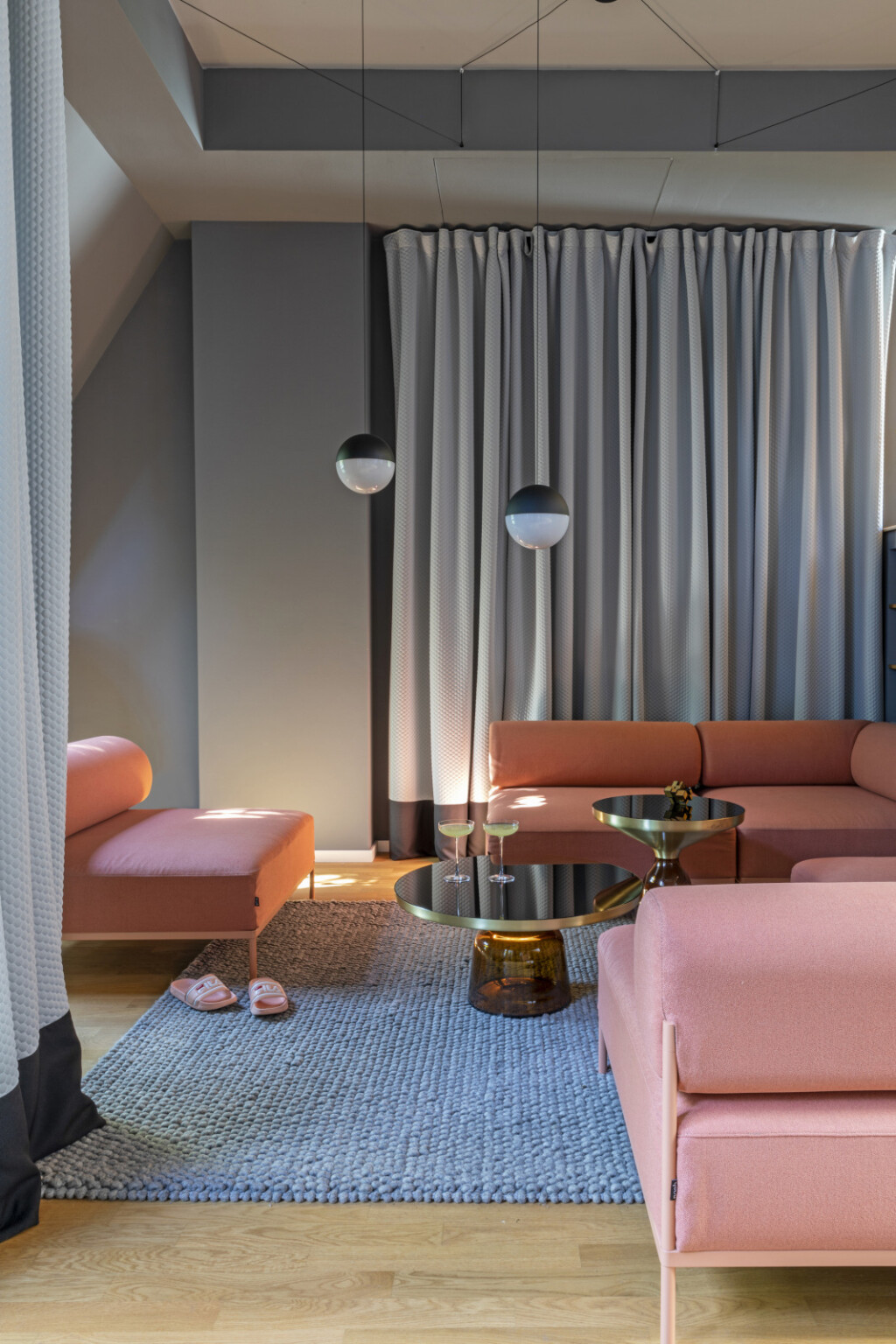 Glamurozna kuća koja savršeno spaja klasiku i moderno - 5