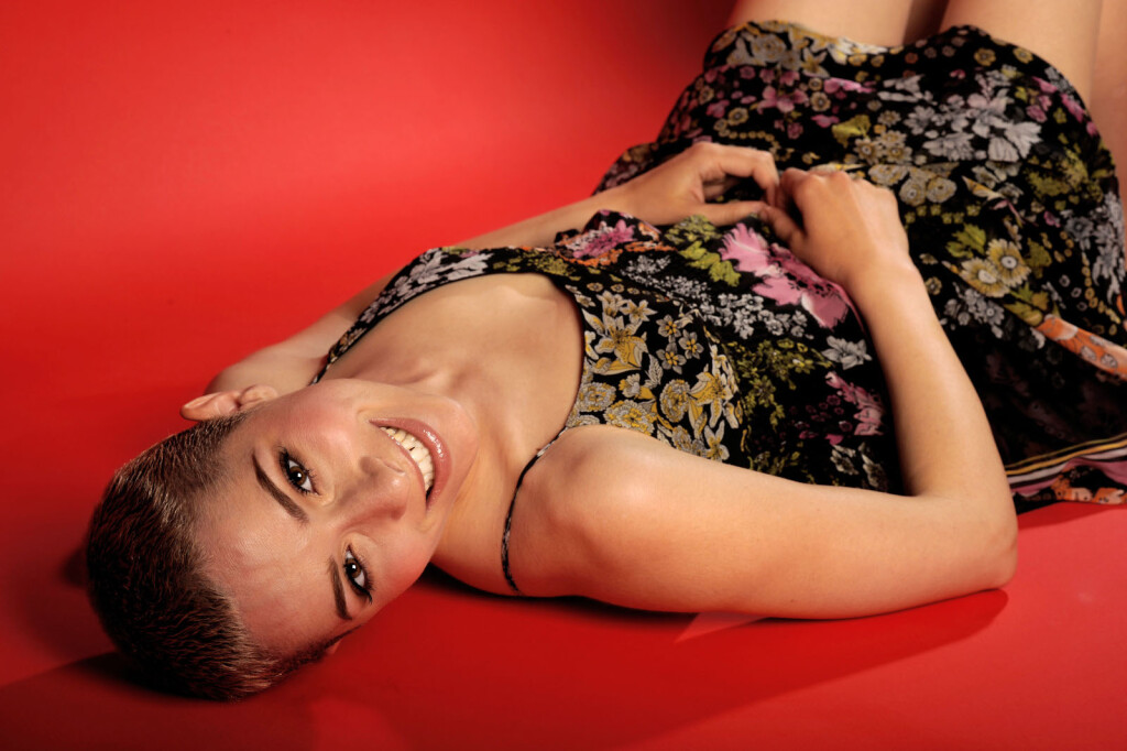 Zrinka Cvitešić s kratkom kosom