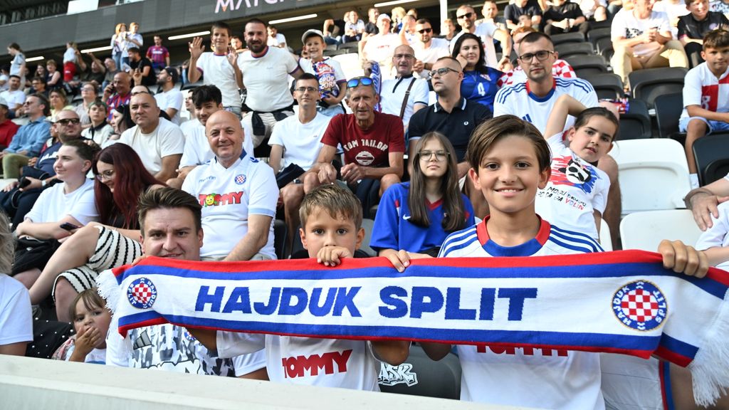 Navijači Hajduka u Linzu