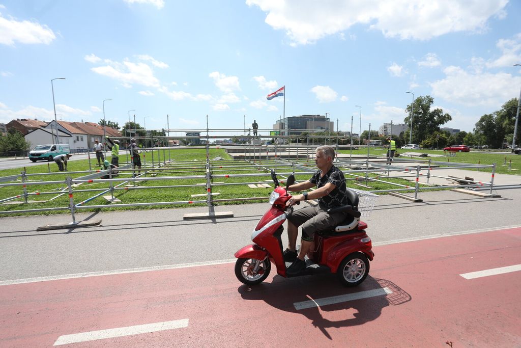 Vojni mimohod 2015. godine