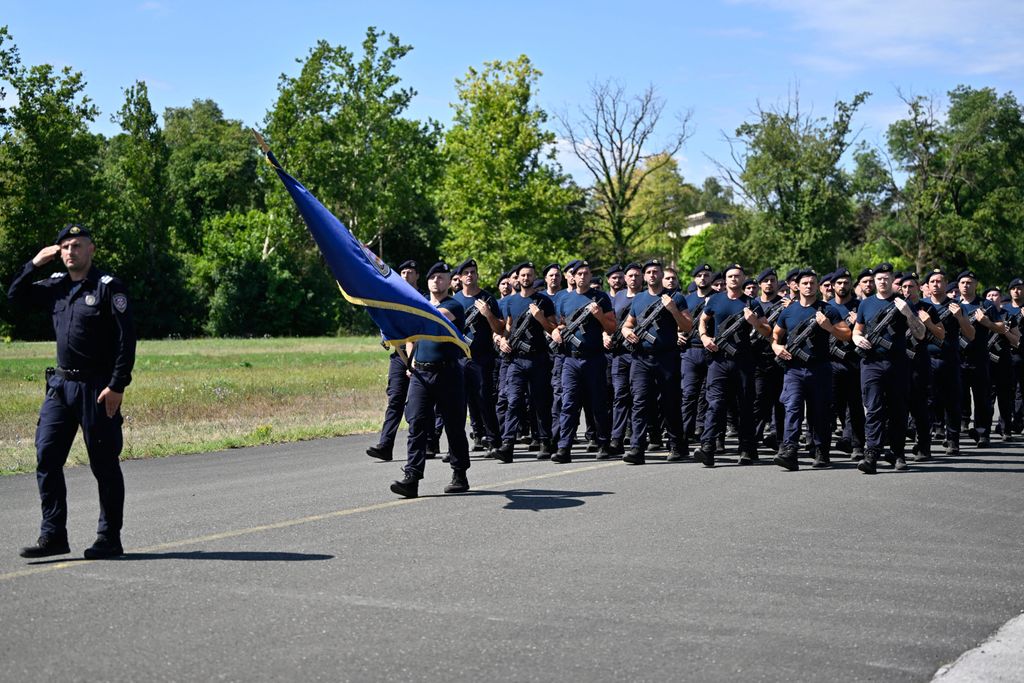 Uvježbavanje pješačkih postroja Hrvatske vojske za vojni mimohod