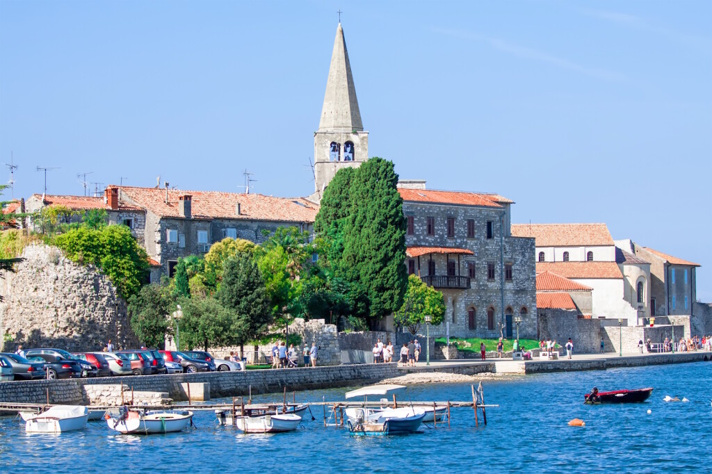 Poreçi është ndër destinacionet më të shtrenjta në një anketë nga Zyra Postare Britanike.