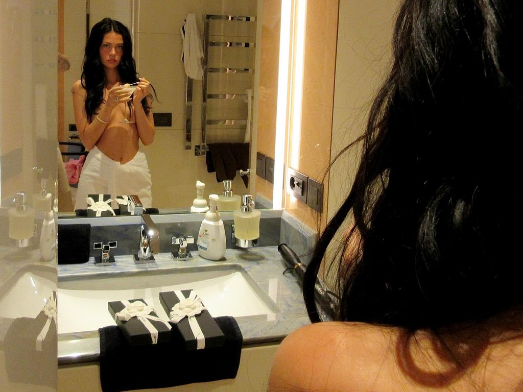 Nicola Peltz Beckham - 2