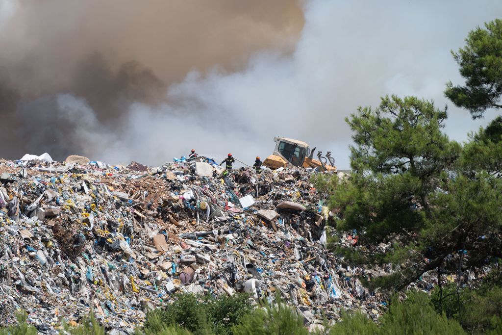Požar deponija u Zadru - 1