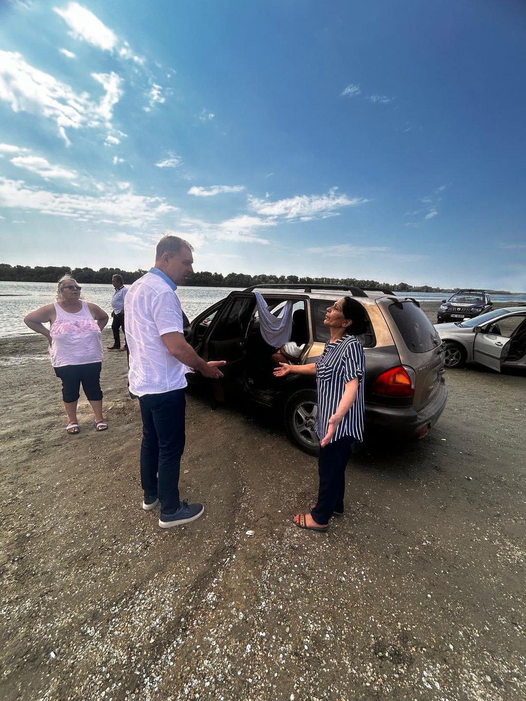 Potraga za parom koji se utopio u Dunavu