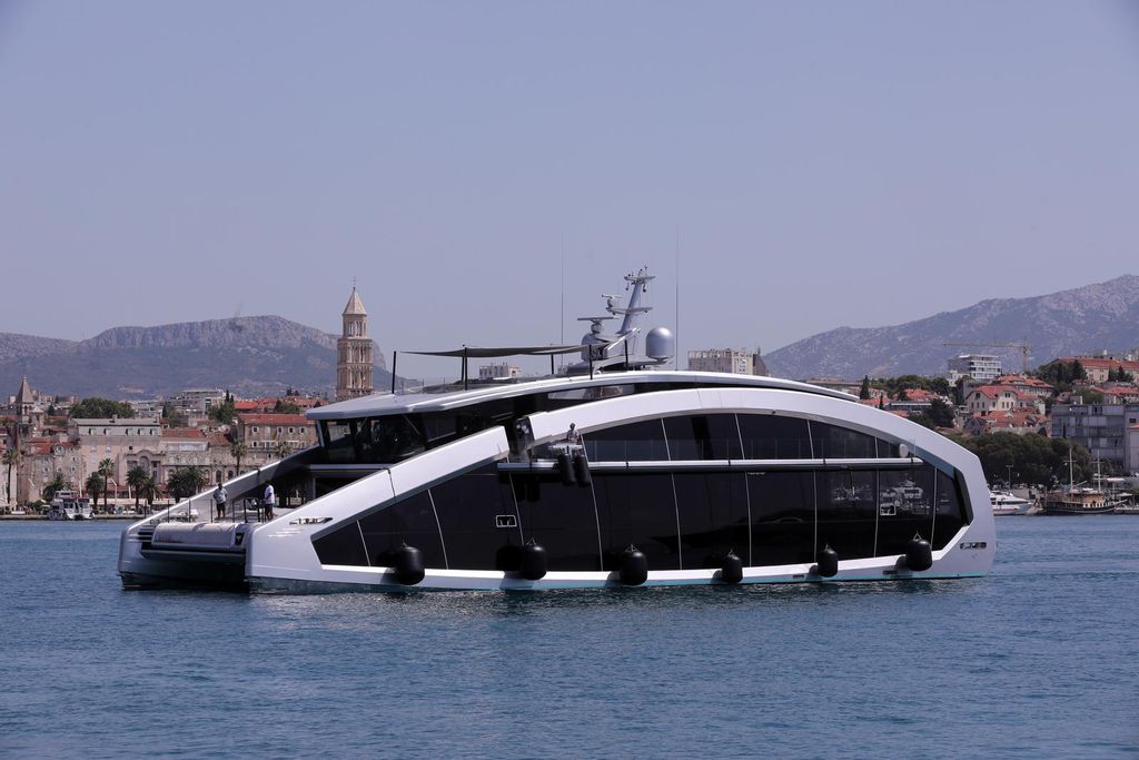 Jahta This Is It - 5