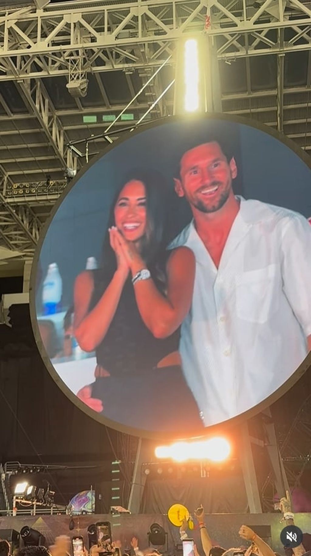 Lionel Messi i Antonela Roccuzzo - 1