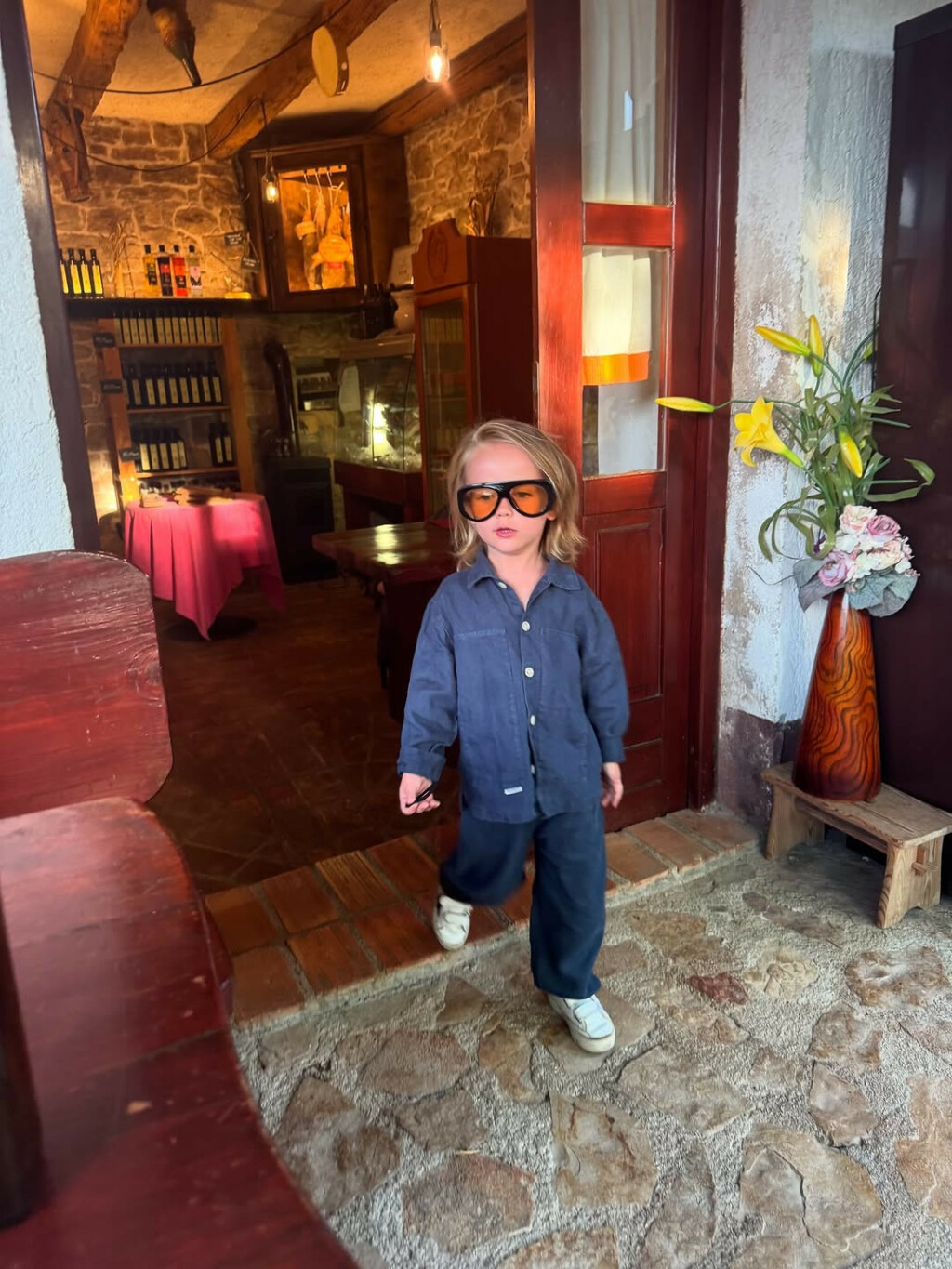 Bloom je za odlazak na večeru stavio i sunčane naočale