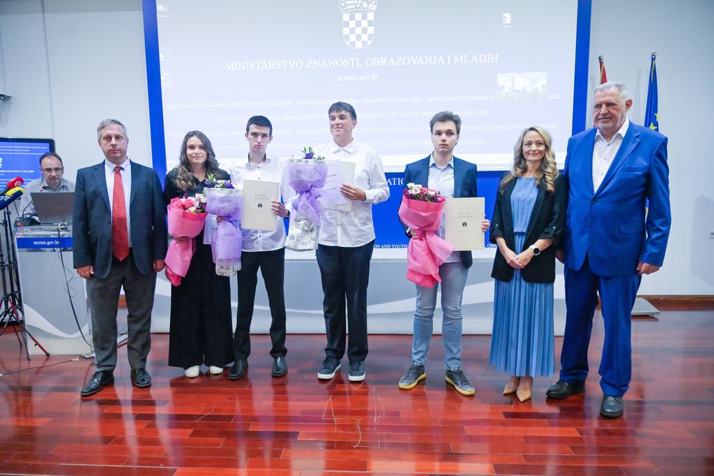 Nagrade za najbolje maturante