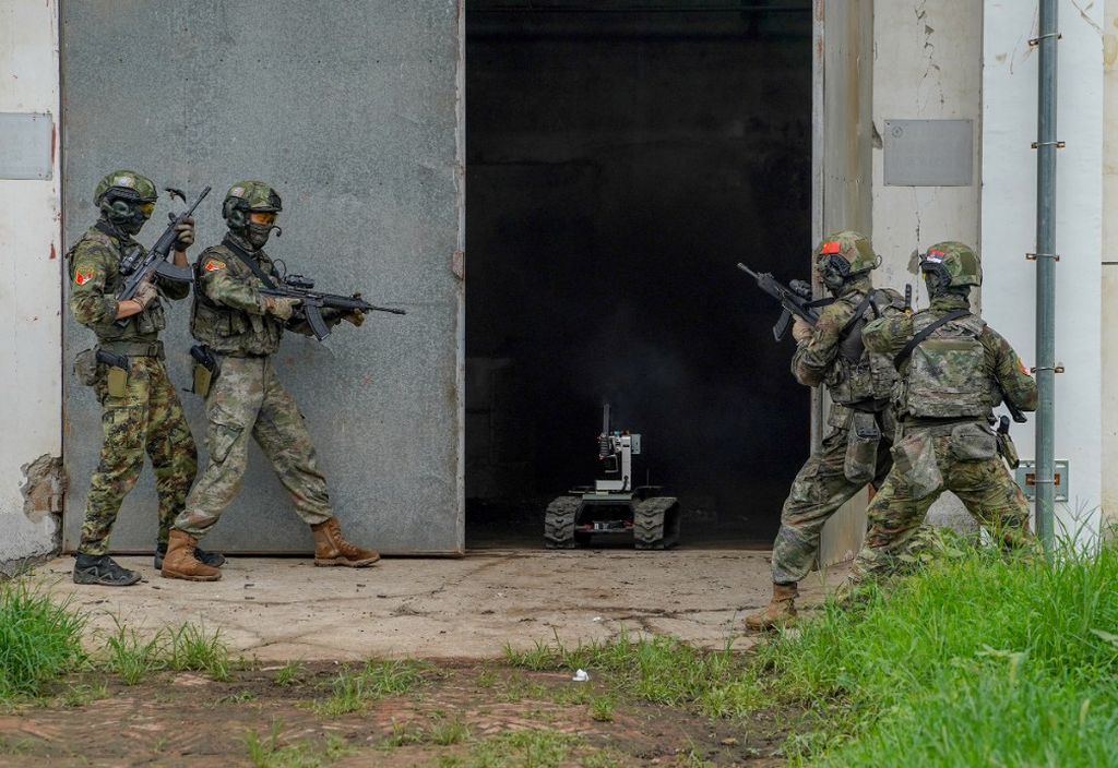 Zajednička obuka specijalnih jedinica Srbije i Kine - 7