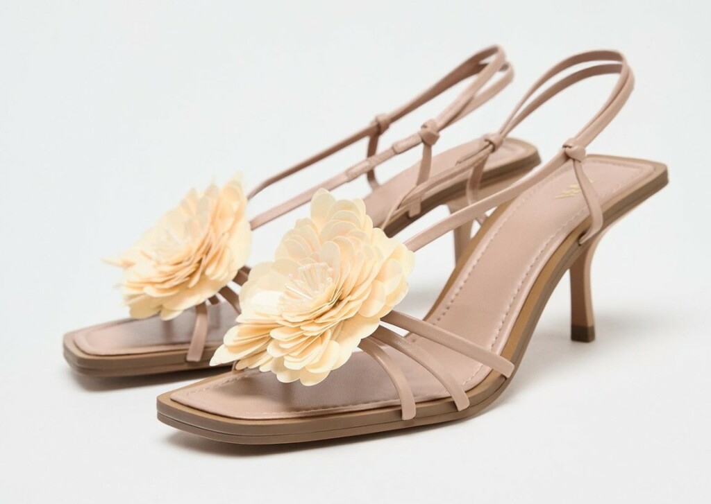 Sandale s cvijetom iz Zare