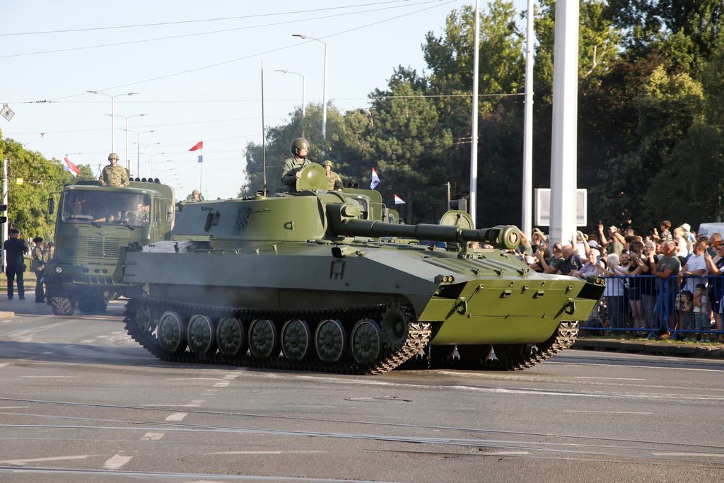 Najspektakularnije fotografije s mimohoda - 49