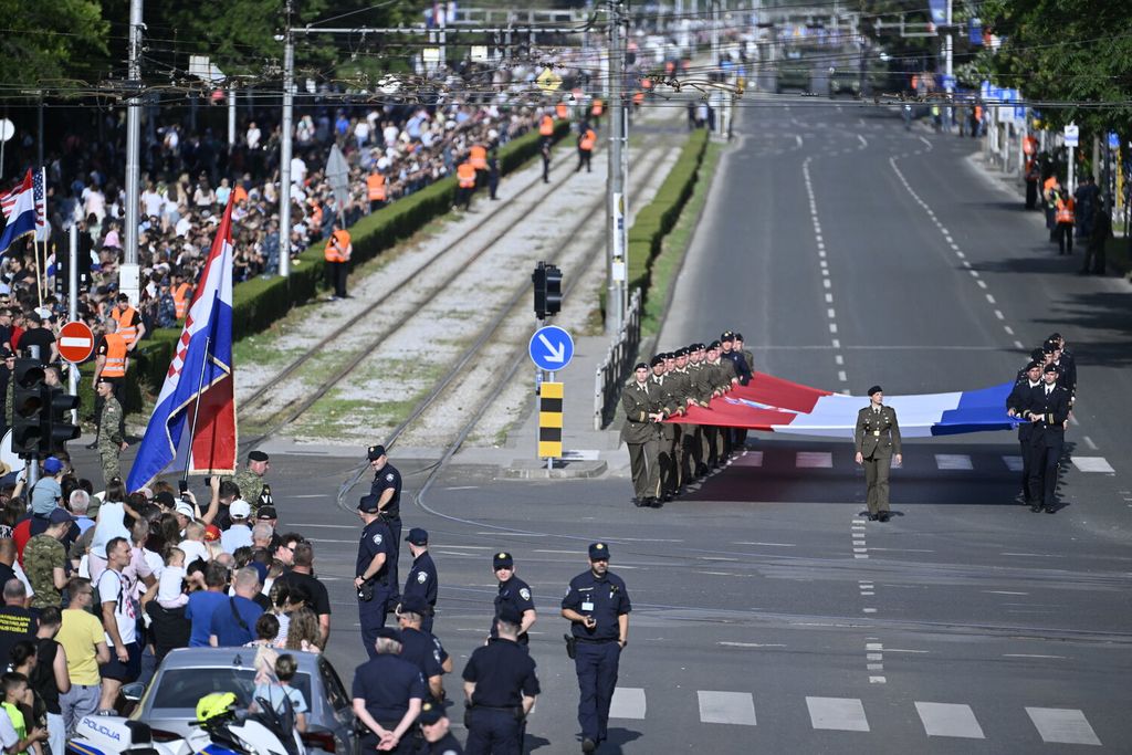 Najspektakularnije fotografije s mimohoda - 49