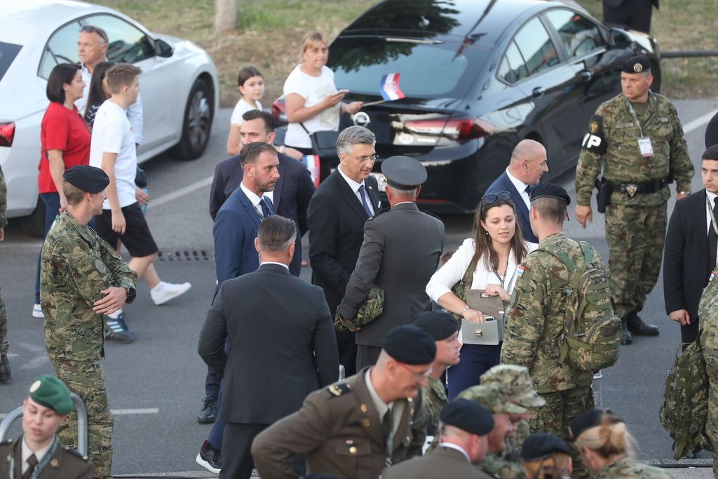 Svečani prijem nakon vojnog mimohoda - 30