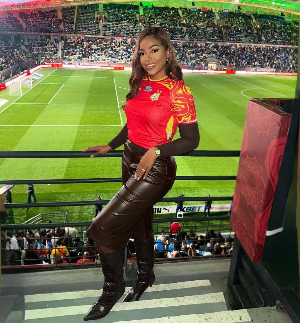 Sofia Mbemba - 17