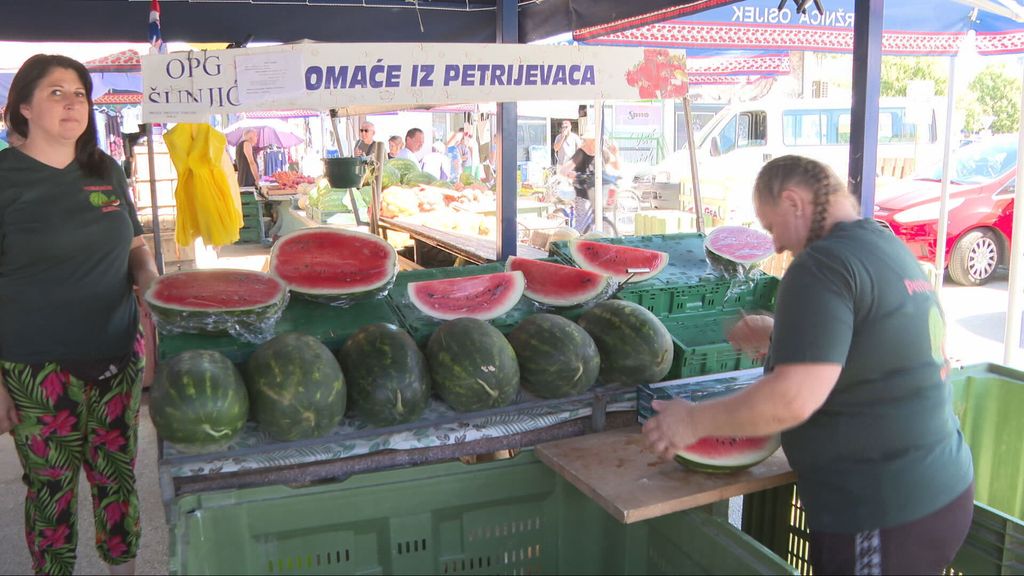Voće na tržnici - 1
