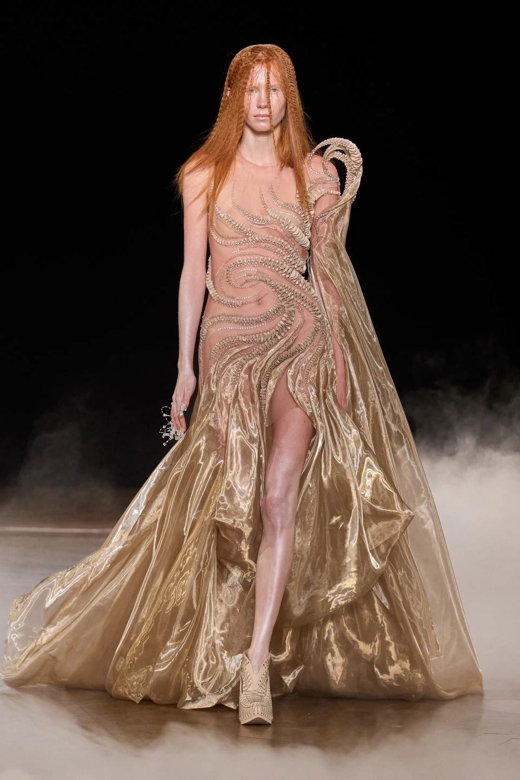 Revija Iris Van Herpen na Pariškom tjednu mode