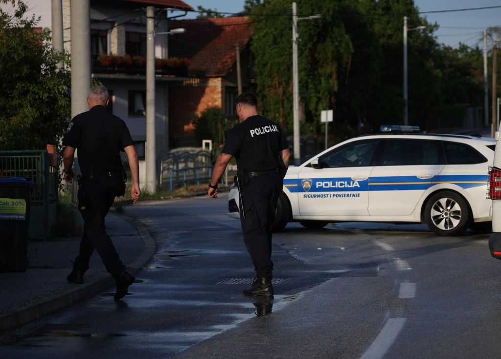 Opsadno stanje u mjestu Donji Dragonožec - 3