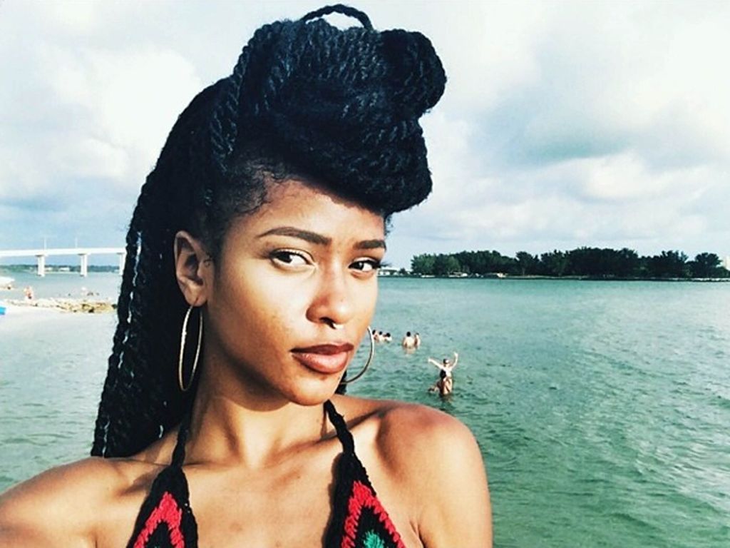 Simone Battle